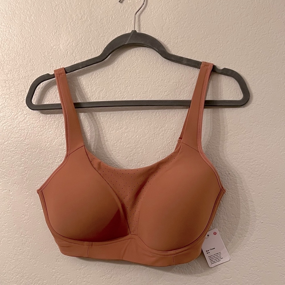 LULULEMON RUN TIMES BRA ✨ color: rust orange, size: 36DD, material: buttery soft